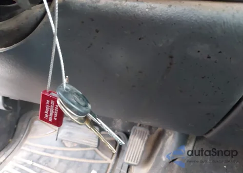 2001 Chevrolet Silverado 1500 Ls z USA, uszkodzony, nr VIN 2GCEK19T011283721